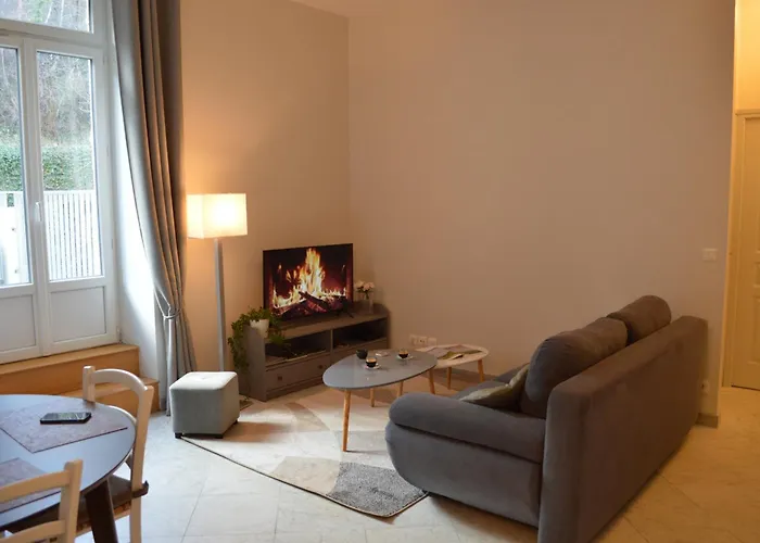 St Nectaire- Appartement Terrasse Privee- 4 Personnes